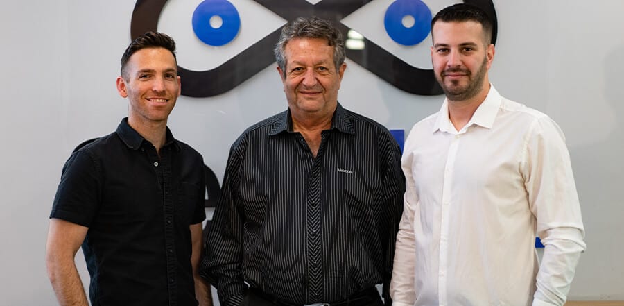 עמוס טלמור ניצן פלג ודניאל קוגלר