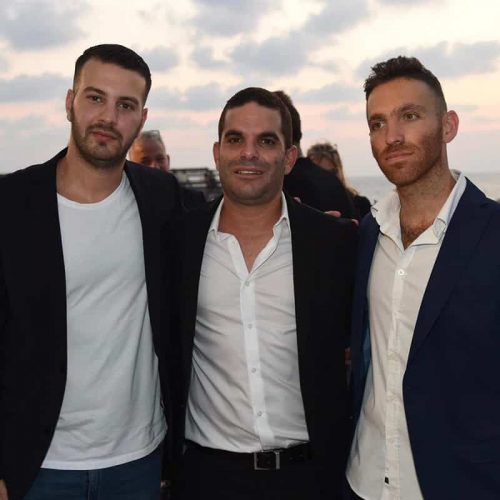 מייסדי Seedbiz דניאל קוגלר וניצן פלג יחד עם נועם חכמון מייסד Skillset